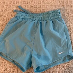 Like New Girls Nike Shorts Size Medium